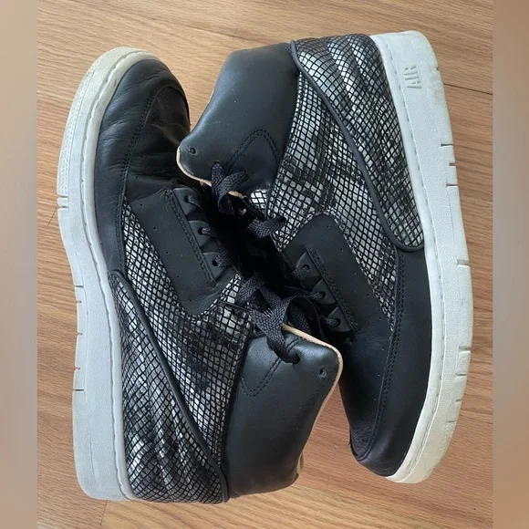 Nike Air Python Lux SP Sneakers - Black - Picture 5 of 13